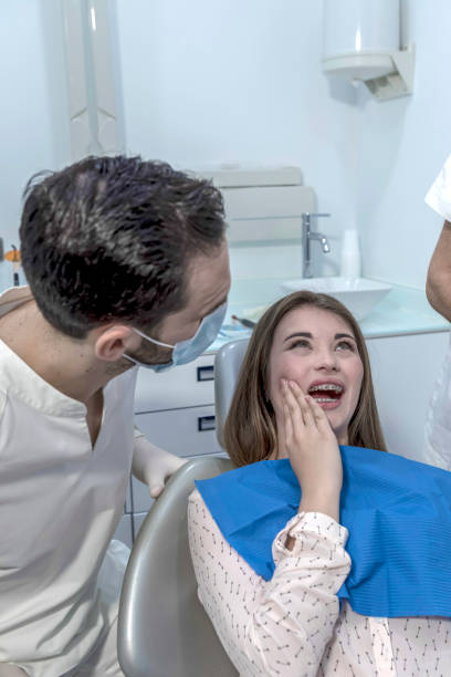Best Mobile Emergency Dentist in Luck, WI
